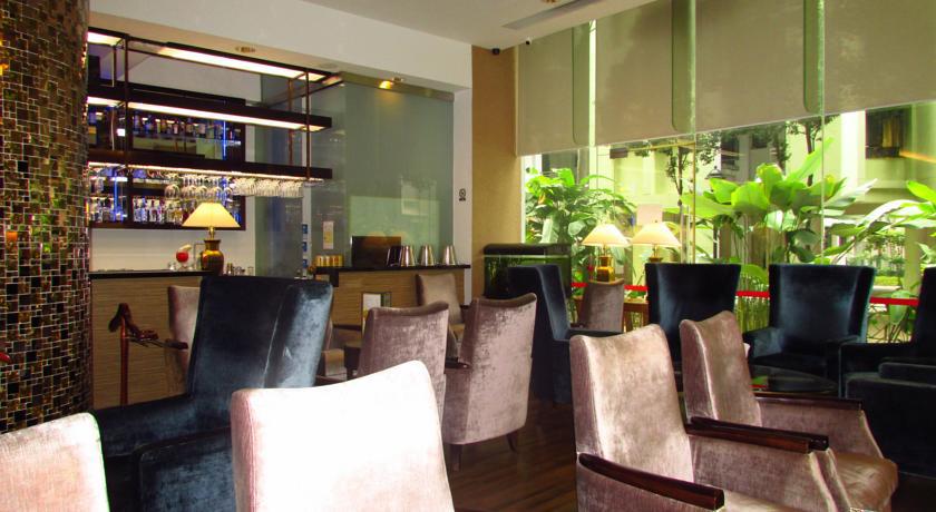 Hilton Garden Inn Singapore Serangoon  Exterior foto